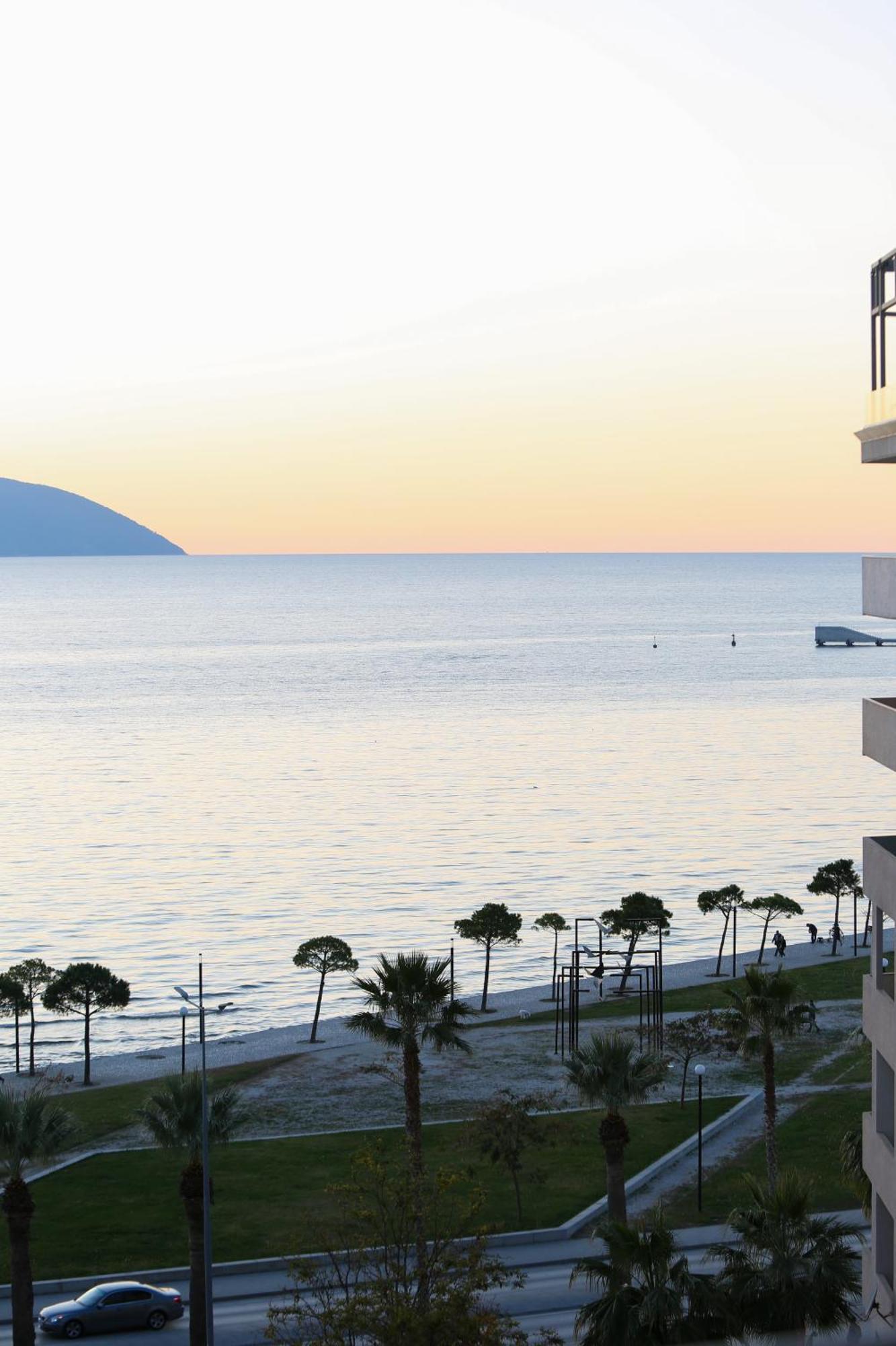 B&B Visar Rooms Vlorë Eksteriør bilde